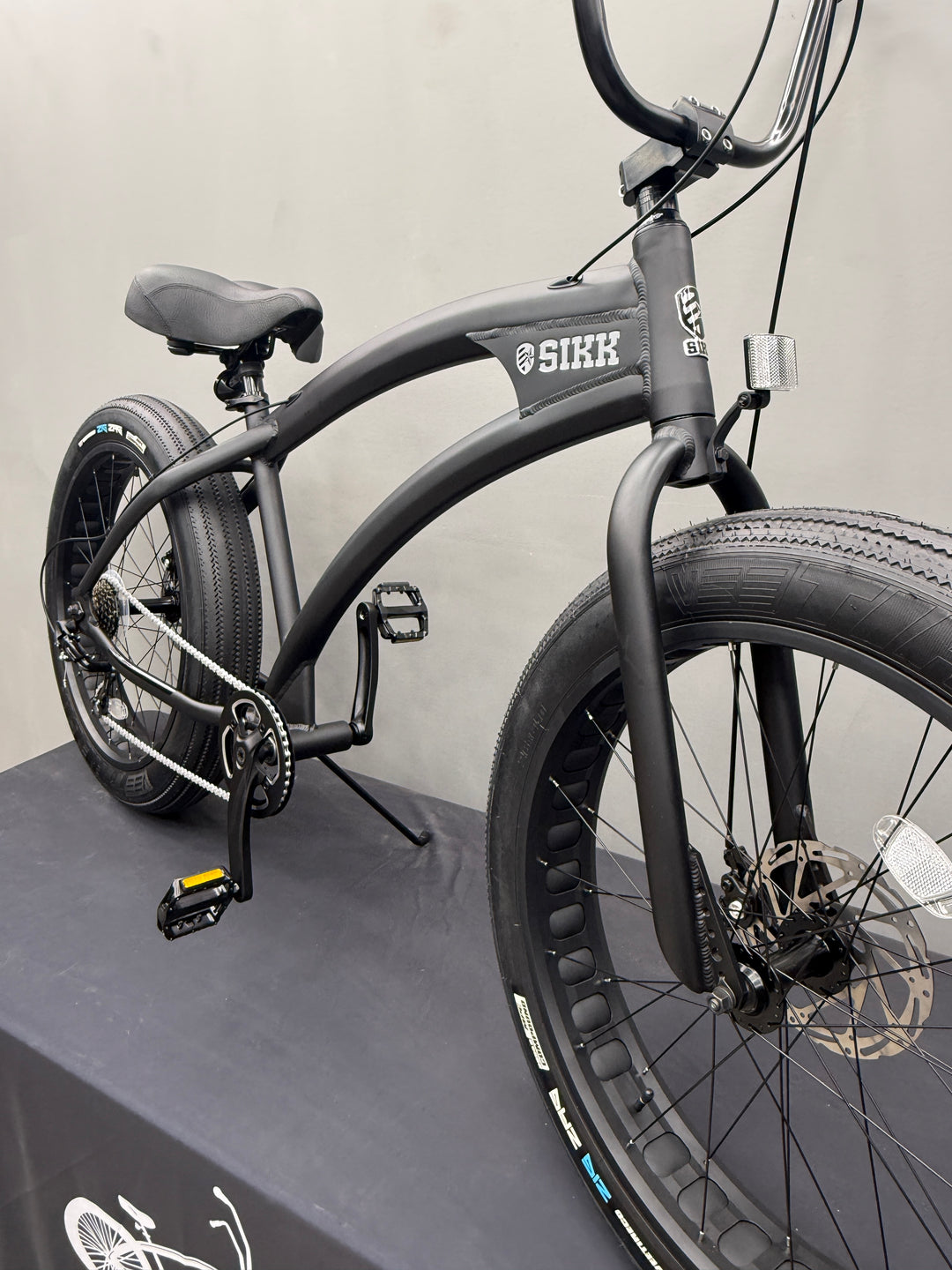 SIKK SS Aluminum Frame Flat Black 7 Speed UFO Fat Tire Cruiser - SIKK BICYCLES