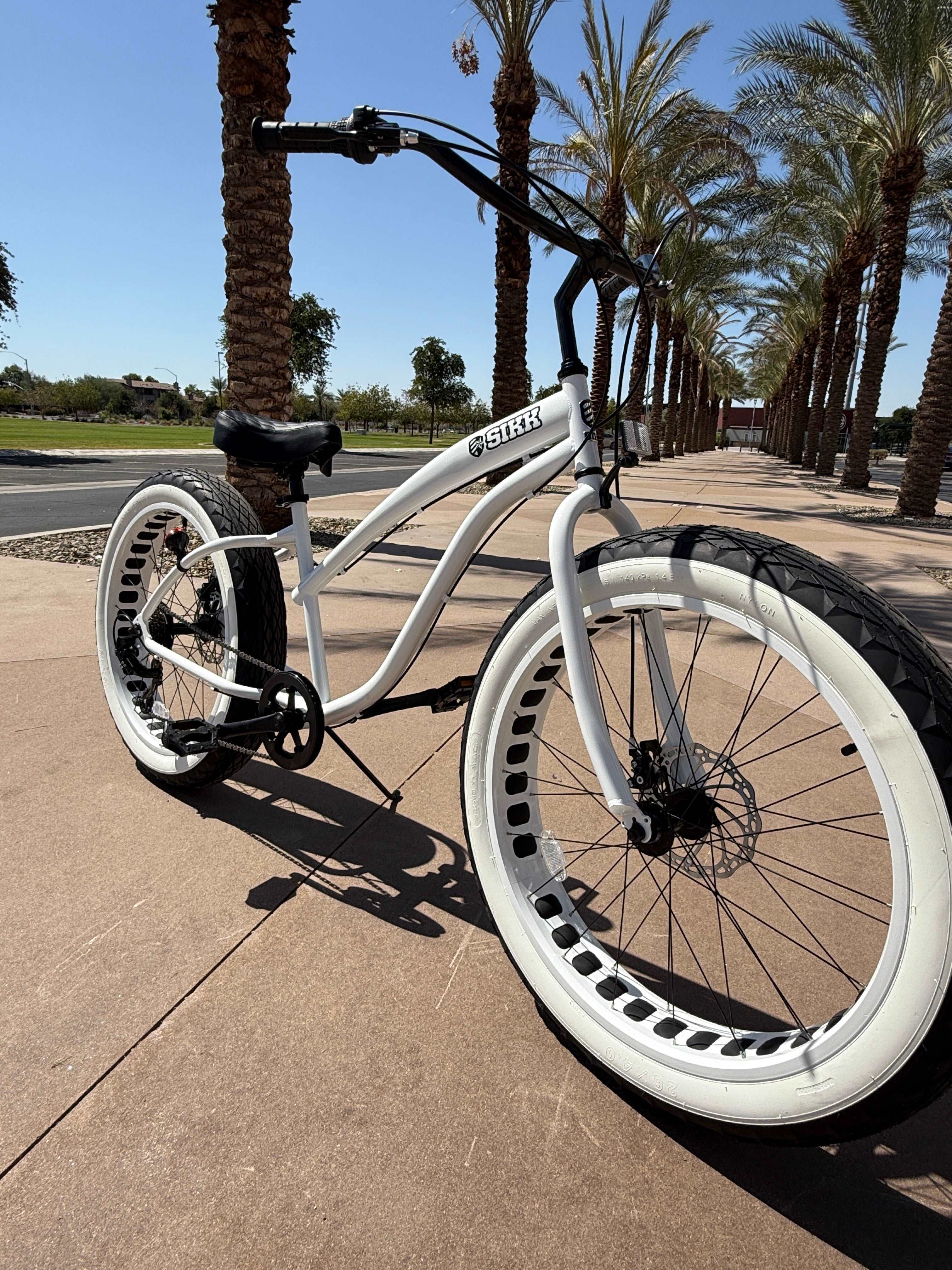 Unisex SIKK UFO Fat Tire 7 Speed Cruiser STORMTROOPER – SIKK BICYCLES