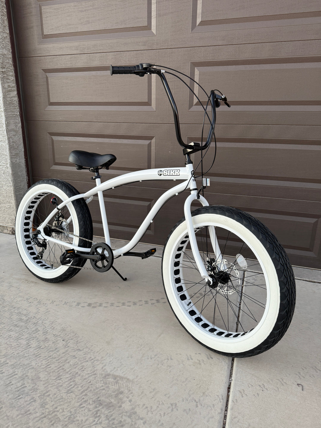 SIKK UFO Men's Fat Tire 7 Speed Cruiser STORMTROOPER - White - SIKK BICYCLES
