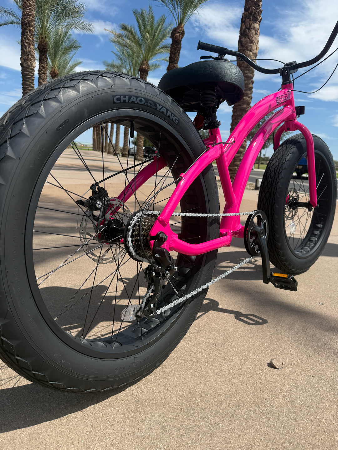 **NEW** SIKK Ladies UFO SS Aluminum Pink Frame 7 Speed Fat Tire Cruiser