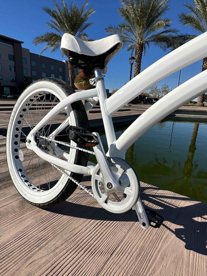 Ladies SIKK Wide Ride SS Aluminum Frame Single Speed White Frame White Wheels Whitewall Tires - SIKK BICYCLES